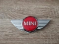 MINI Cooper емблема стар стил сребристо с червено, снимка 1