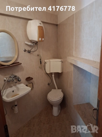 Продава имот в гр. Баня - 2 етажа от къща, снимка 12 - Апартаменти - 54619845
