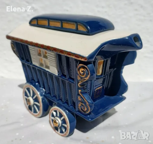 Красив керамичен чайник Romany Caravan, Англия, снимка 3 - Декорация за дома - 55507599