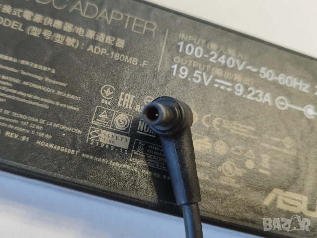 Оригинално зарядно ASUS 19.5V / 9.23A / 180W, снимка 3 - Части за лаптопи - 55165268