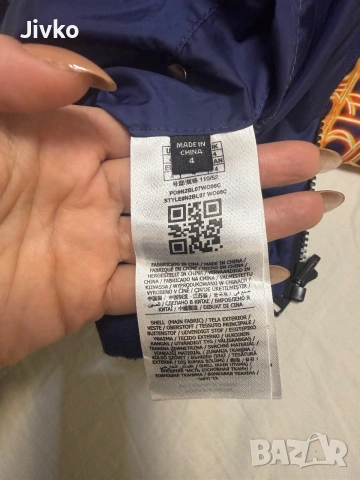 Детски якета на Guess, снимка 9 - Детски якета и елеци - 55155719
