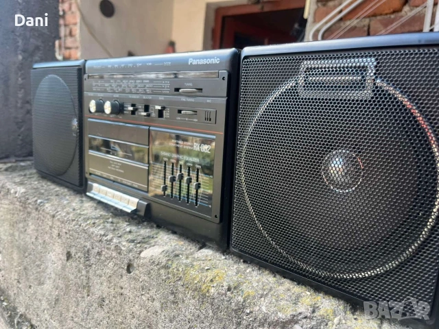 продавам касетофон 