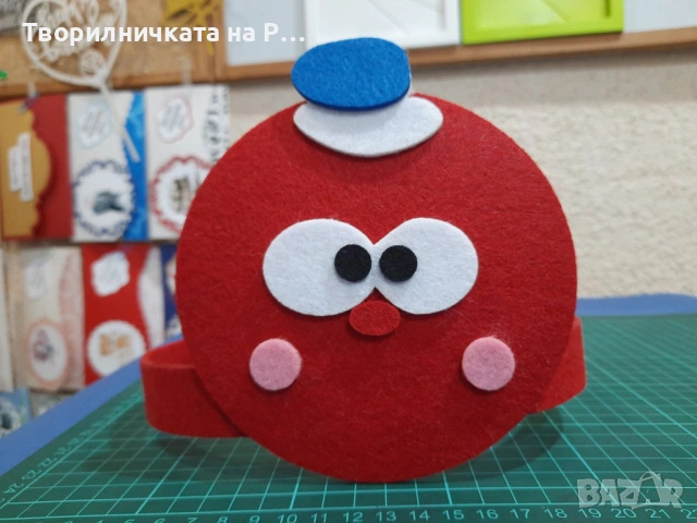 Коронки разни, снимка 2 - Шноли, диадеми, ленти - 54763175