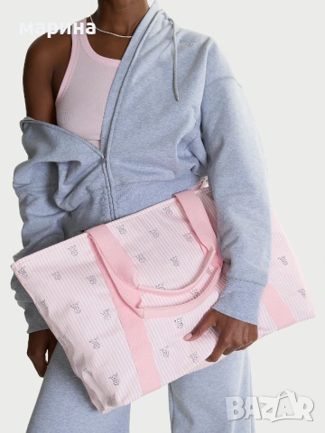 Victoria’s Secret Tote чанта с кристали – голям размер, снимка 2 - Чанти - 52880764