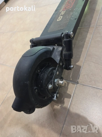 Електрическа тротинетка Wizzard 2.0 Scooters 350W 36V, снимка 15 - Други спортове - 55270099
