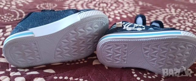 Детски обувки и пантофи, снимка 3 - Детски обувки - 54075200