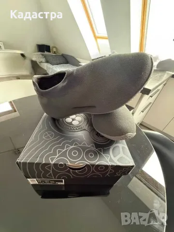 Adidas Yeezy Knit RNR Stone Onyx IG7831 – оригинални, нови, EU 42 2/3, снимка 2 - Маратонки - 55664685