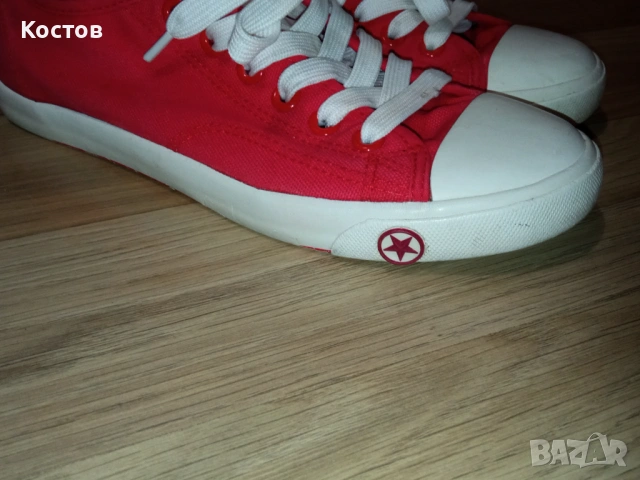 Кецове Calvin Klein маратонки Adidas, снимка 6 - Маратонки - 54436822