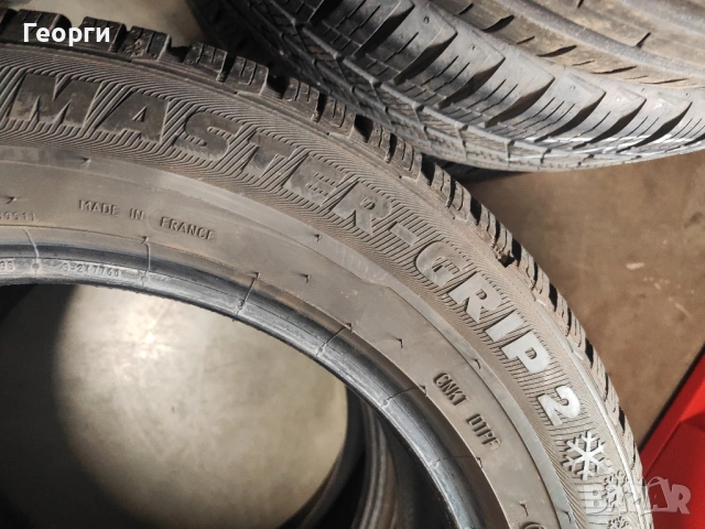 4бр.зимни гуми 215/60/17 Semperit, снимка 4 - Гуми и джанти - 54167968