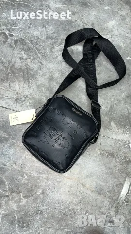 Hugo 🔹Gucci 🔹 Calvin Klein 🔹Мъжки Чанти , снимка 14 - Чанти - 55504054