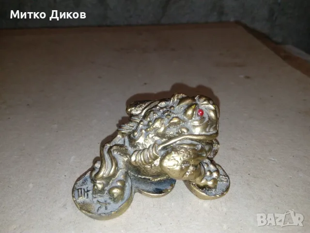 Жаба от смола за късмет и пари  като нова, снимка 5 - Декорация за дома - 55413310