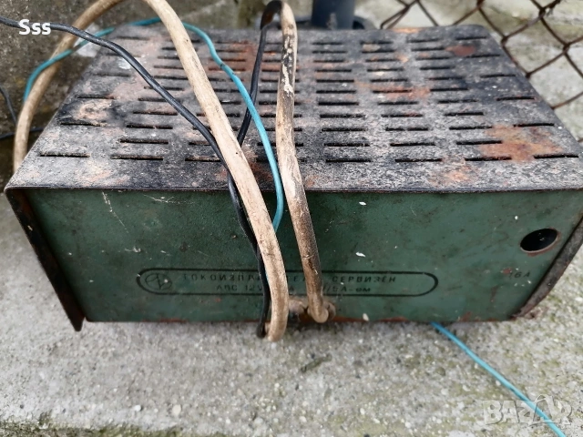 Токоизправител от соца. работещ , снимка 2 - Други стоки за дома - 54201750