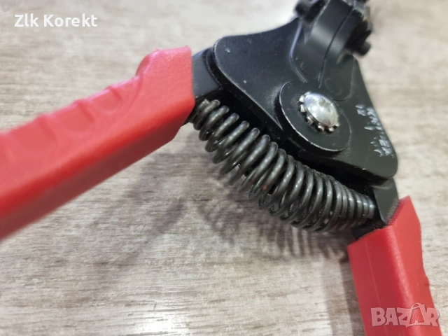 Клещи KNIPEX за сваляне на изолация, снимка 5 - Клещи - 54427451