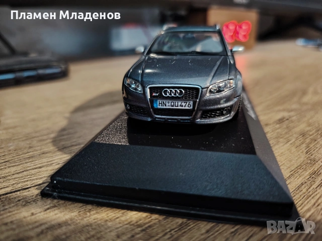 Модел 1:43, Audi rs4 Avant, Minichamps, снимка 3 - Колекции - 54968143