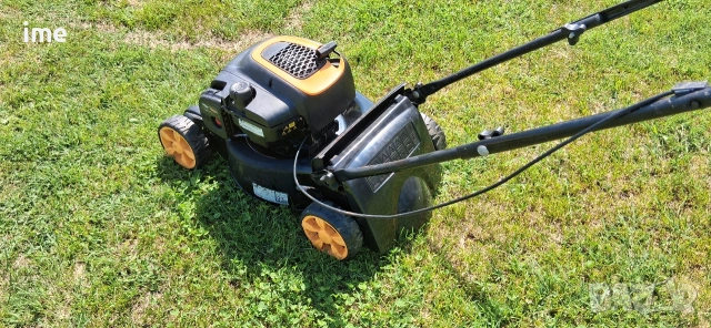 Бензинова косачка НОМЕР 40. Четиритактов двигател на Briggs&Stratton. 2.2 кс. 125 куб/см. 40 см..., снимка 3 - Градинска техника - 54693826