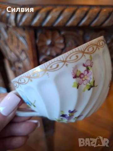 Порцеланова чаша с чинийка , снимка 2 - Чаши - 54270656