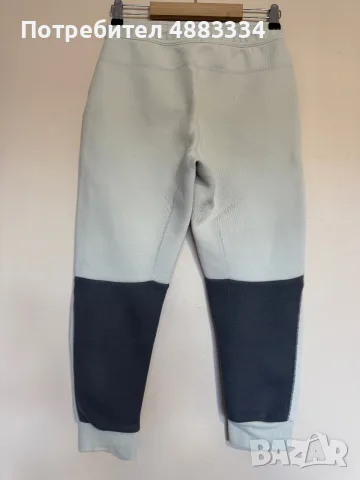 Детски долнища Nike Tech Fleece., снимка 4 - Детски анцузи и суичери - 55674403