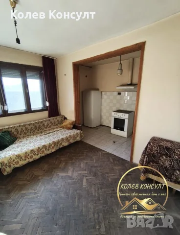 двуетажна къща град Свиленград кв Гарата, снимка 11 - Къщи - 55688292