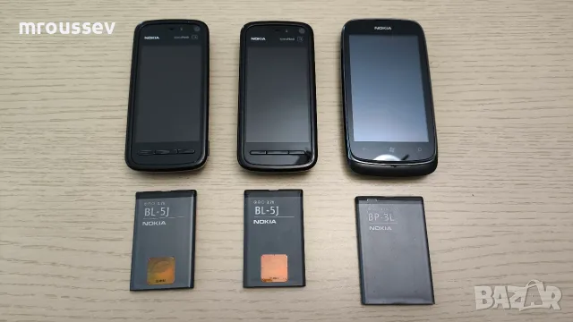 Nokia 5800 / Nokia Lumia 610