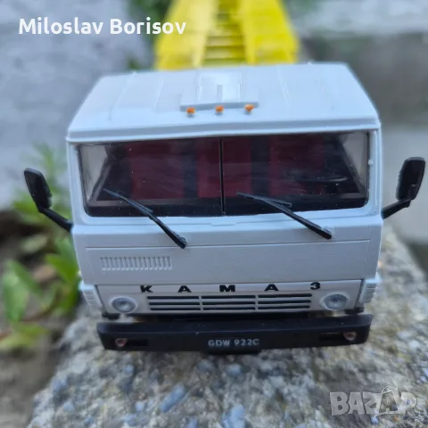 Камаз + ремарке ЧМЗАП в мащаб 1:43, снимка 12 - Колекции - 55512154
