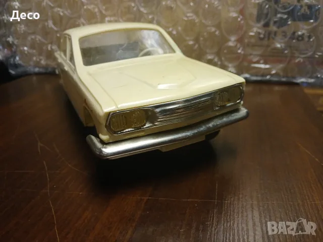 Стара руска пластмасова играчка автомобил Волга., снимка 3 - Колекции - 55655761