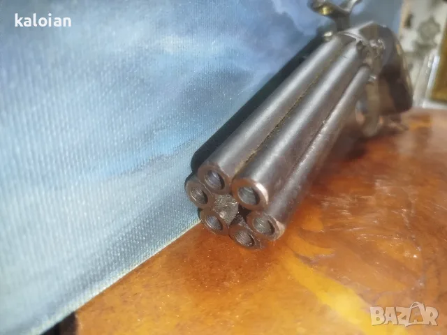 Старинен капсулен пистолет тип „пеперница“ (на английски: pepperbox pistol или pepper-box revolver, снимка 5 - Антикварни и старинни предмети - 55536209