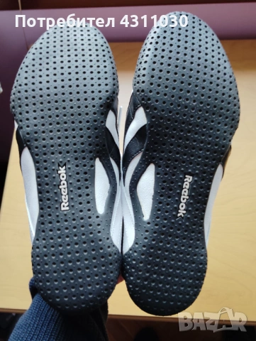Нови маратонки Reebok  40 номер, снимка 11 - Маратонки - 53355239