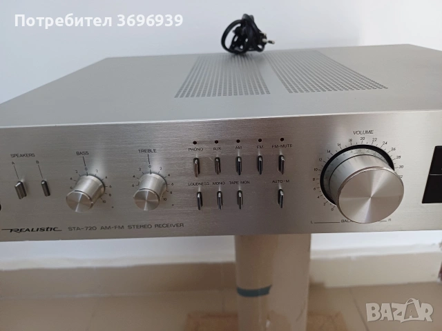Realistic STA-720 AM-FM Stereo Resiver 25w на канал 8 ом., снимка 2 - Ресийвъри, усилватели, смесителни пултове - 55244566