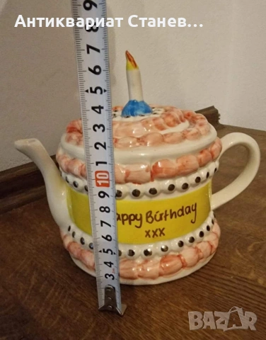 🎂🫖 ВИНТИДЖ ЧАЙНИК „HAPPY BIRTHDAY“ – ПРАЗНИК, ПРЕВЪРНАТ В ПОРЦЕЛАН! 🫖🎂 , снимка 4 - Аксесоари за кухня - 55159392