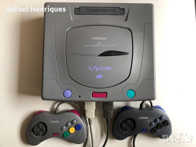 Victor V-Saturn + Video CD Card + 2 Victor джойстик + 3 игри