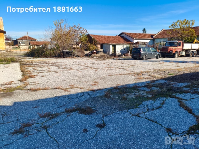 Продава се Промишлен имот с площ 5800 кв.м. ТИР достъп,  общо 11 бр. сгради с обща застроена площ 20, снимка 2 - Производствени сгради - 54146463