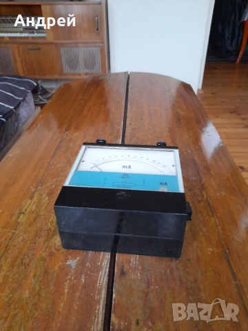 Стар Милиампер метър