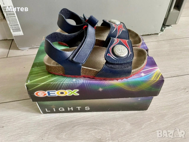 Geox,Reebok-сандали(size-30), снимка 4 - Детски сандали и чехли - 54376355