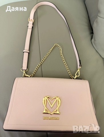 Оригинална чанта Moschino, снимка 3 - Чанти - 54544656