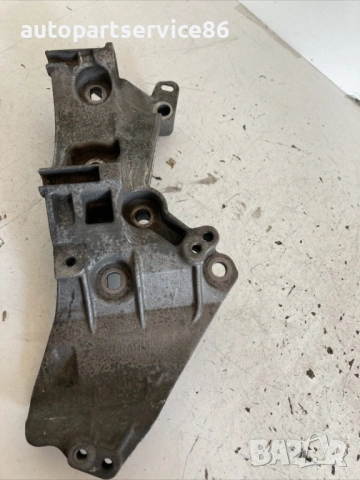 Скоба / държач за Nissan Qashqai 1.5 Dci (2010) 8200669495