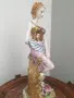 Meissen фигура 34см-1,5кг/Майсен порцеланова статуетка на момиче с цветя, снимка 4