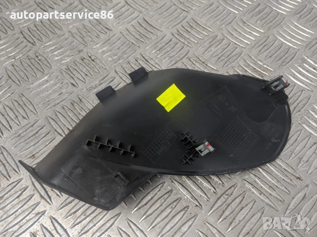 Пластмасова облицовка предна дясна за Mercedes B-Class W245 B170 (2008) A1696800678, снимка 2 - Части - 55276674