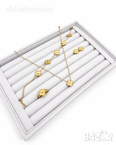 Van cleef gold комплект, снимка 2 - Бижутерийни комплекти - 55411222