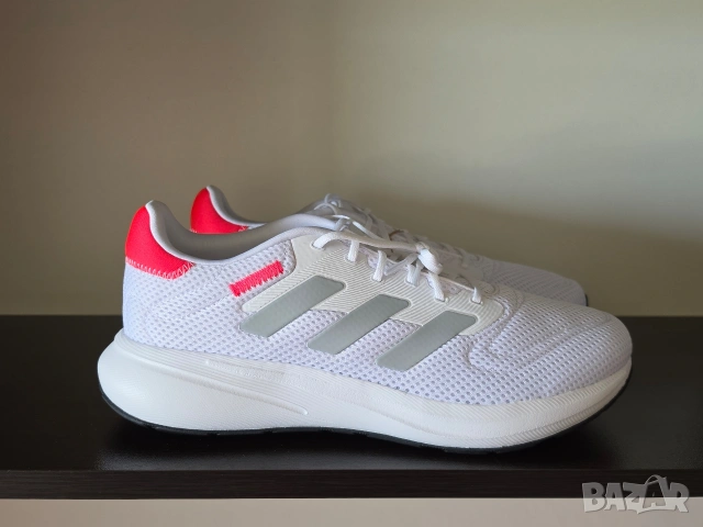 Adidas Response Runner , снимка 3 - Маратонки - 54514193