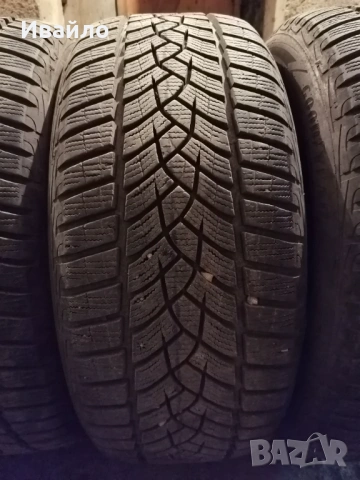 Продавам 4 броя зимни гуми 215.50.17 на 1 сезон дот 2021 Goodyear , снимка 2 - Гуми и джанти - 54491347