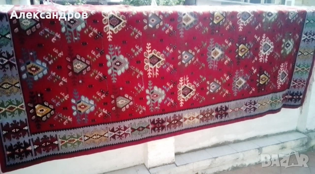 Чипровски килим, оригинал, размери 300/200 см, неупотребяван