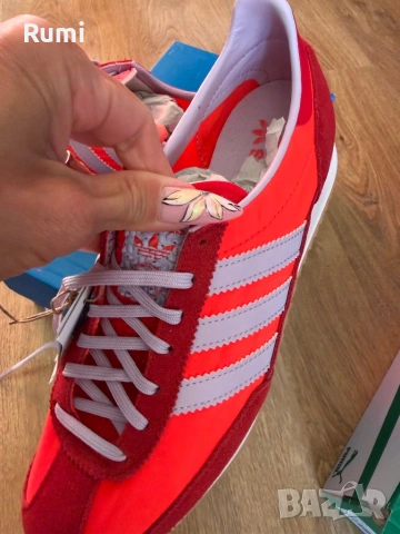 Оригинални цветни маратонки Adidas SL72 Originals! 43 н, снимка 2 - Маратонки - 54714726