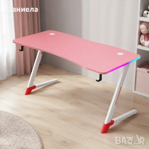 Розово геймърско бюро с RGB LED осветление, 140см