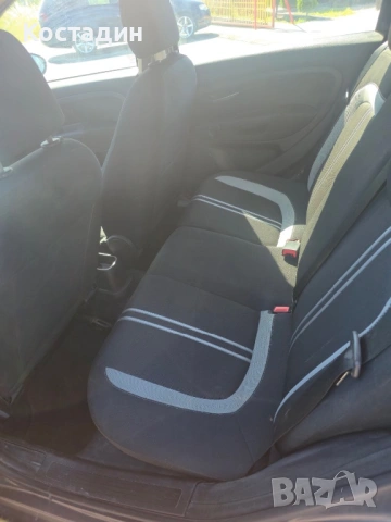 Fiat Grande Punto 1.3 Бензин 60к.с. / Клима, снимка 8 - Автомобили и джипове - 54725073