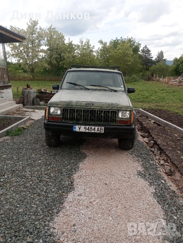 Продавам джип чероки бензин и газ. Всичко платено, обслужен. 5000евро., снимка 4 - Автомобили и джипове - 54648824