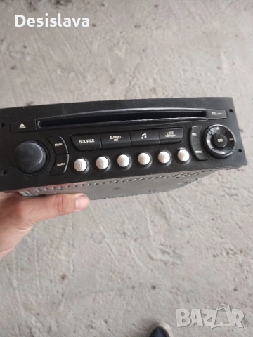 Оригинален CD Player за Пежо и Ситроен, снимка 3 - Части - 54880332