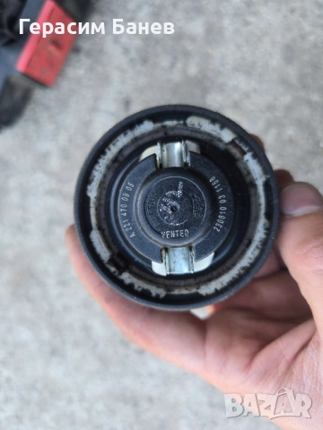 A2214700905 Капачка резервоар гориво OEM MERCEDES W212 E 350 CDI 4MATIC OM642 2011, снимка 2 - Части - 54666021