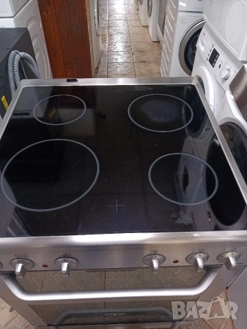 Иноксова свободно стояща печка с керамичен плот Elektrolux с две години гаранция!, снимка 6 - Печки, фурни - 53968364