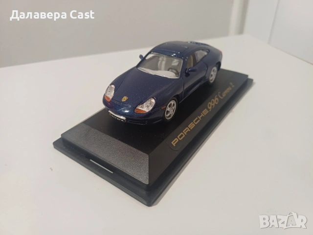 1/43 Porsche 996 Carrera 2 Road Signature 