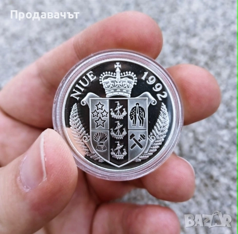 Сребърна монета 5 долара 1992 г. островна държава Ниуе, снимка 2 - Нумизматика и бонистика - 54567594